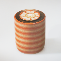 北岡省三作 堆漆梅文茶入